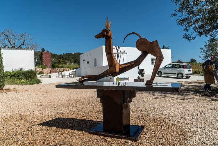 Deco Dog - Thumbnail 2