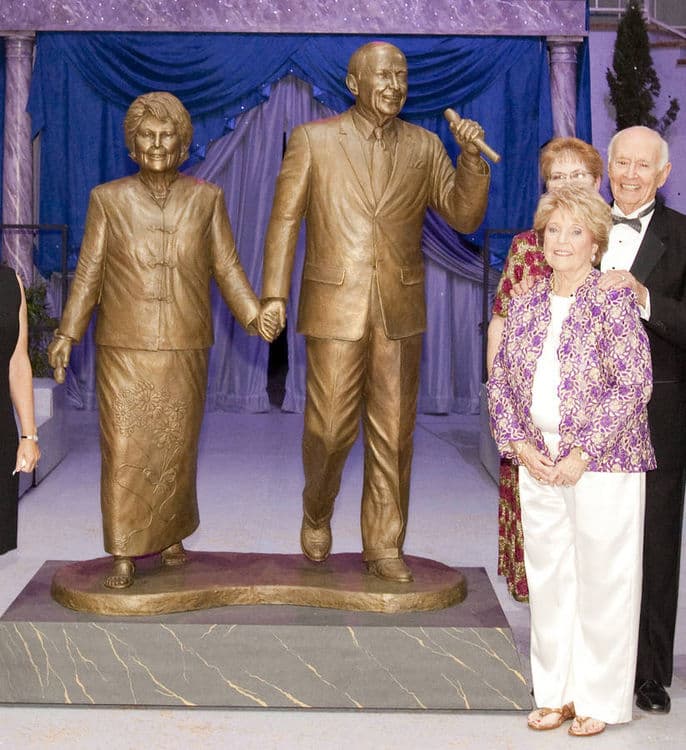 Monuments - Andy and Joan Horner - Hero Image