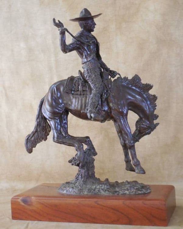 Chinnin the Moon - Thumbnail 3