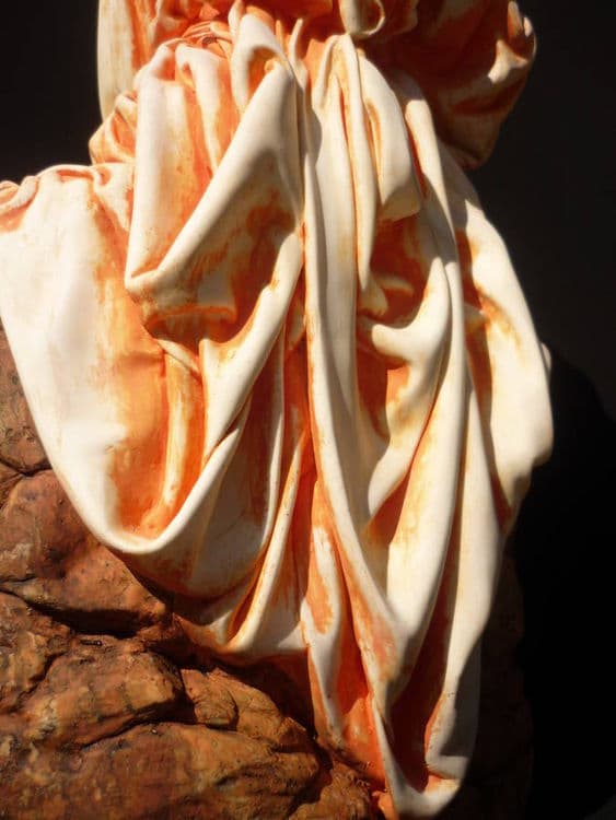 Madonna with baby - Thumbnail 4