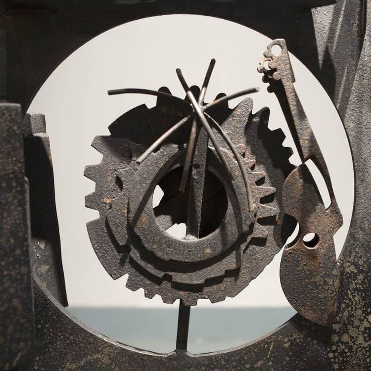 Wandering Wall of Strange Ideas - Thumbnail 3