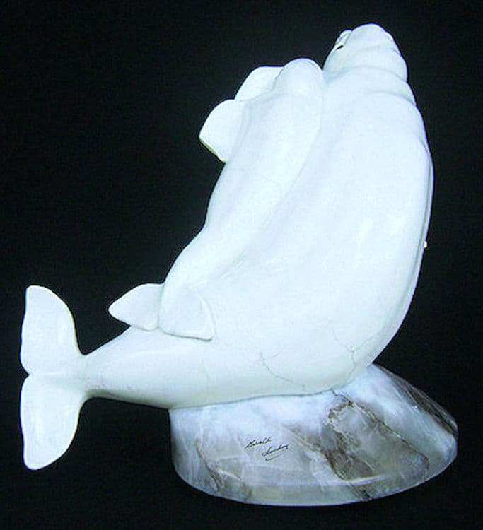 Free Ride (Baluga Whale and Calf) - Thumbnail 4