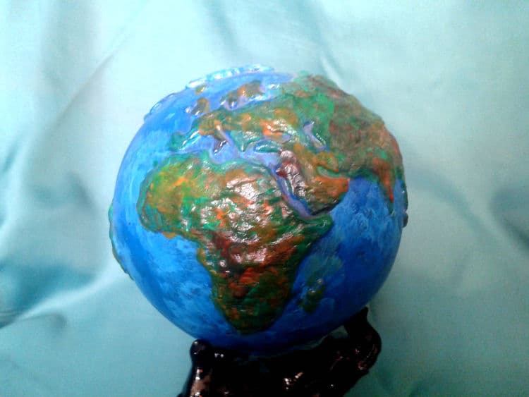 The Earth - Thumbnail 3